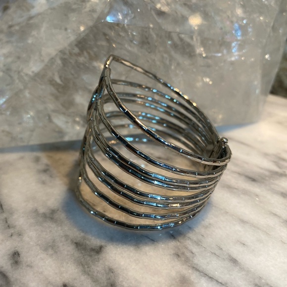 Silver Hinged Split 3-Loop Cuff - Picture 5 of 9